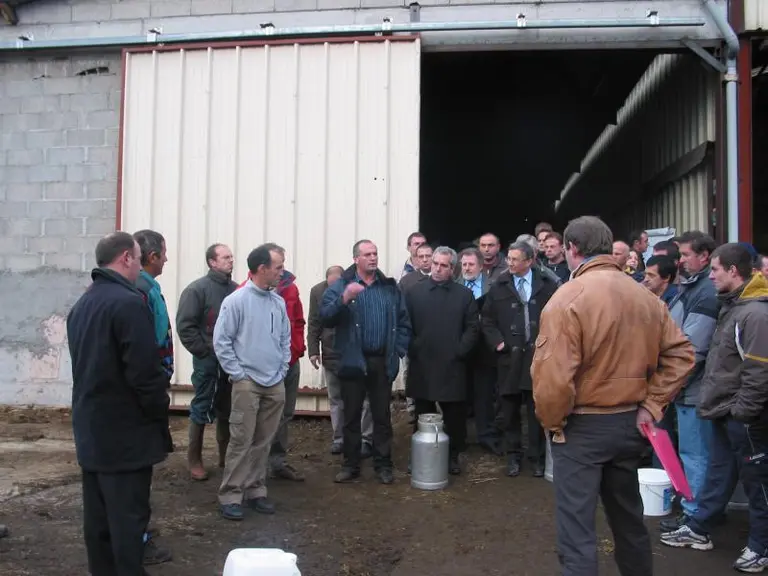 Une quarantaine d'agriculteurs s'est invitée.