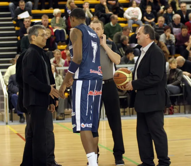 Gilbert Guignand donnera le coup d'envoi…