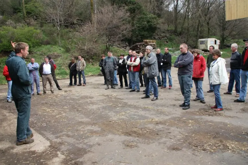 Une trentaine de participants à la journée bergerie ouverte.
