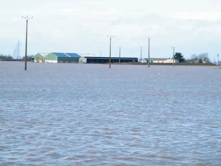 Un arrêté interministériel en date du 1er mars constate l’état de catastrophe naturelle pour les départements de la Vendée et de la Charente Maritime.