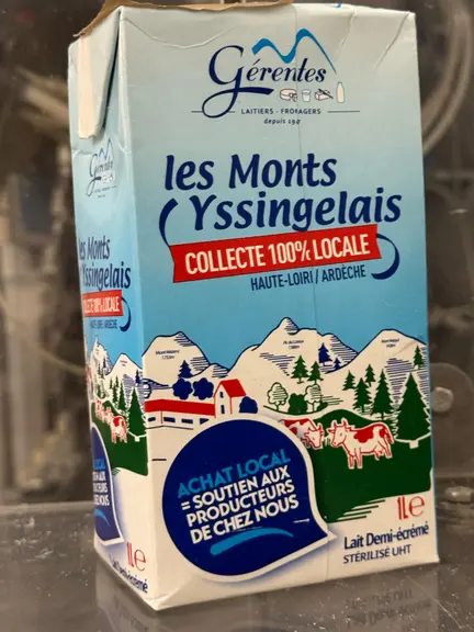Une brique de lait des Ets Gérentes