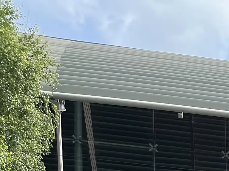 Organisateurs, élus et partenaires présents lors de l'inauguration de Clermont Fèira à la Grande Halle d'Auvergne.