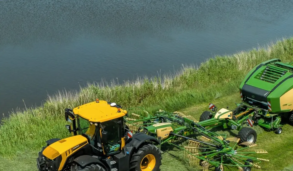 KRONE France - KRONE Swadro BaleTrain.