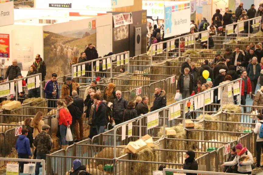Plus de 670 000 personnes, petits et grands, citadins et ruraux, professionnels et curieux, ont visité le Salon de l'agriculture. © B. Morel