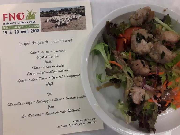 L’Aveyron, premier département ovin de France, a su accueillir les congressistes avec un alléchant menu. © D. Hardy