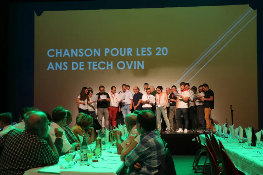 La FNO et Races de France ont poussé la chansonnette pour un hommage surprise lors du gala pour remercier les nombreux bénévoles : « Depuis 20 ans, c’