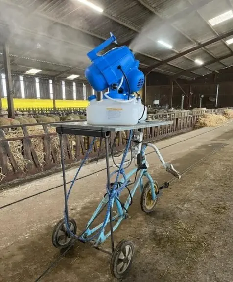 Pendant 20 minutes, le chariot nébuliseur est autonome pour diffuser les huiles essentielles.