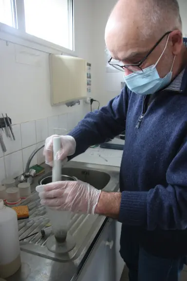 750 coprologies par an concernent les ovins à la clinique de Bellac.