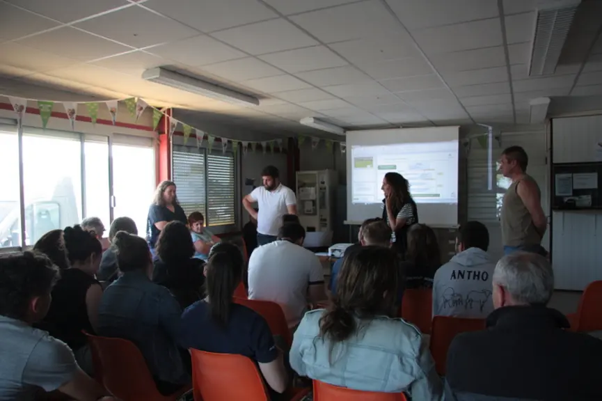 Inn’ovin, la chambre de l’Agriculture de l’Aveyron et le lycée agricole de La Cazotte ont tenu une conférence sur la formation et l’installation en él