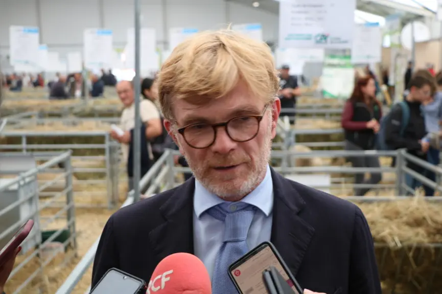 Marc Fesneau, ministre de l'Agriculture et de la Souveraineté alimentaire : "le pastoralisme est une pratique porteuse d'avenir, riche en traditions m