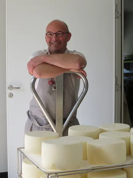 Joanes Lerdou, affineur de fromages