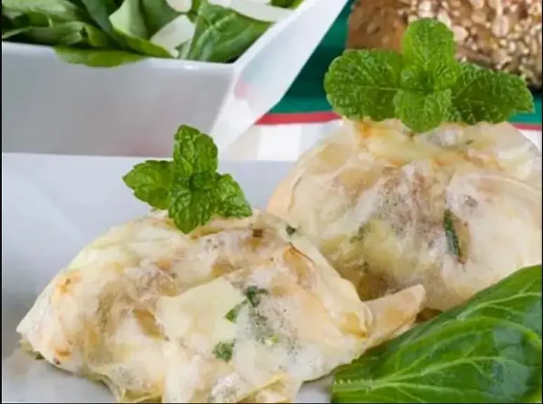 Pastilla au fromage de brebis et à la menthe