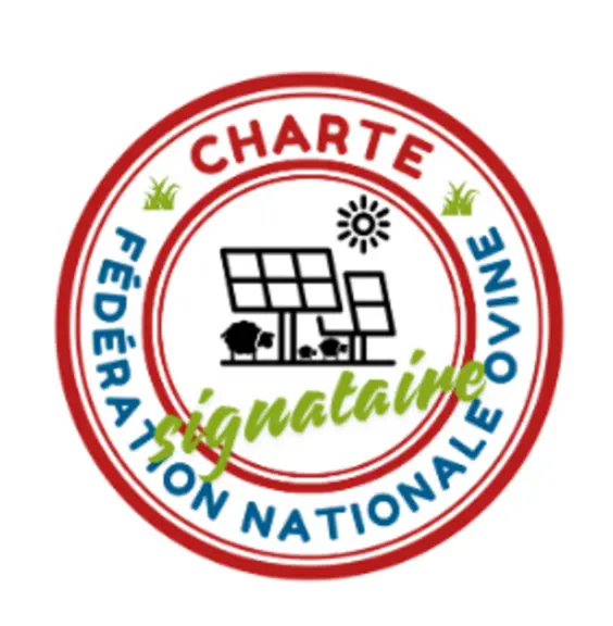 <em class="placeholder">Les 25 signataires de la charte agrivoltaïsme de la FNO s'engagent à respecter les recommandations techniques du syndicat ovin.</em>