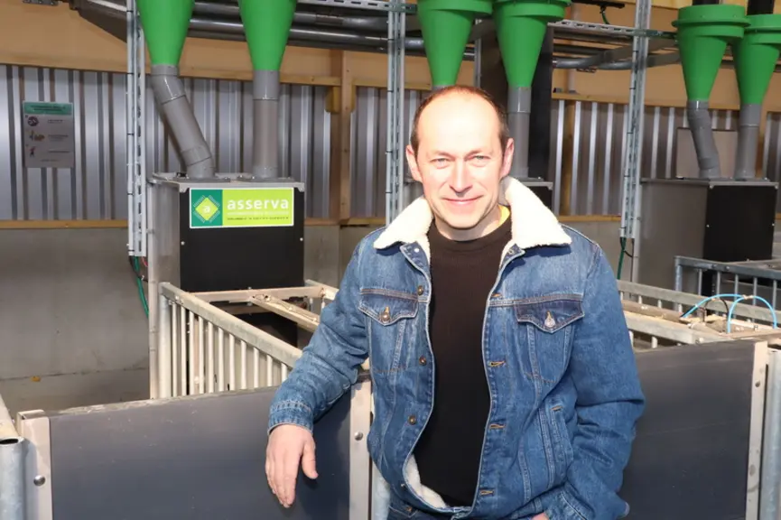 Arnaud Jolly. «J'ai choisi les Selfifeeder GFI pour gagner du temps sur l'alimentation et le tri des animaux.»