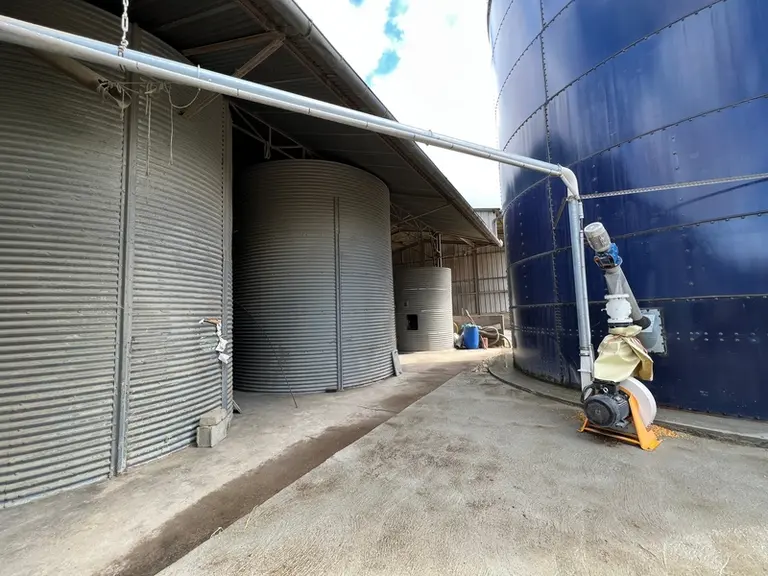 Le Gaec du Bertrand dispose de suffisamment de cellules de stockage pour profiter d'opportunités d'achat de matières premières permettant d'abaisser l