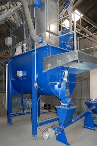 Avec la Faf rénovée et agrandie, la fabrication d’aliment est désormais entièrement automatisée.