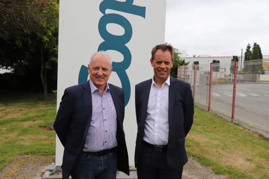Bernard Rouxel, président (à gauche) et Emmanuel Commault, directeur de la Cooperl : " Le seul prix du Marché du porc français n’est plus lisible car