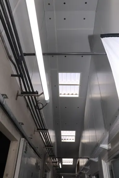 <em class="placeholder">Puits de lumière dans le couloir de séparation. </em>