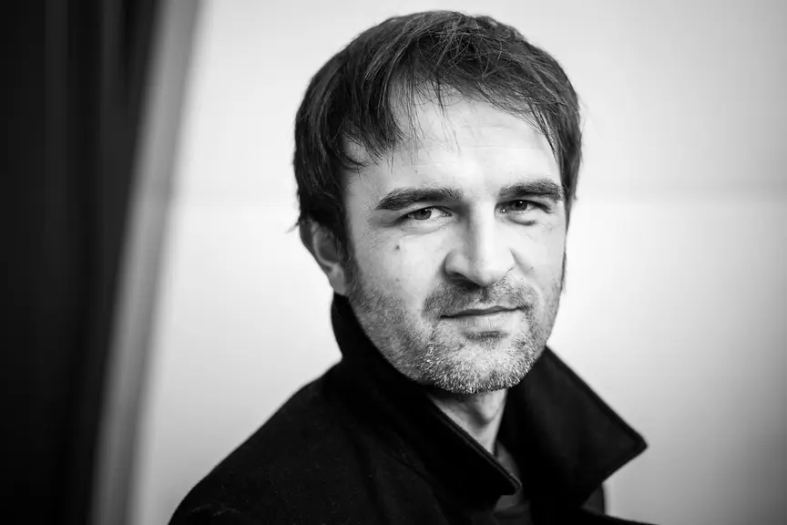 Le journaliste correspondant pour Le Monde Nicolas Legendre