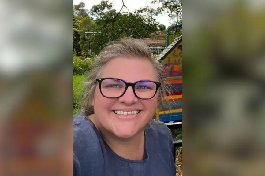 Claire Booth, agricultrice australienne à gauche et Marie Morineau à droite