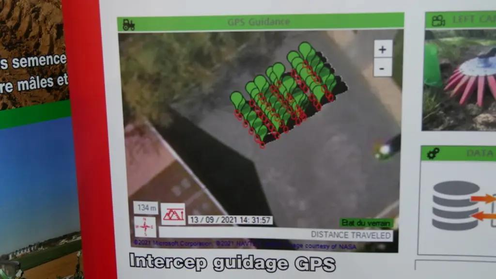 Novaxi propose d’arpenter chaque pied de vigne avec un GPS RTK.