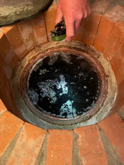 Le tartre fermente dans l'eau et se dissout tout seul.