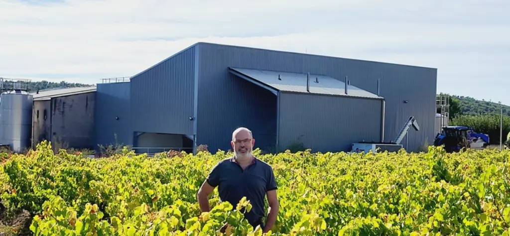Serge Gombert, directeur de la cave coopérative La Venise Provençale, à Martigues, dans les Bouches-du-Rhône ne rencontre pas de difficulté particuliè