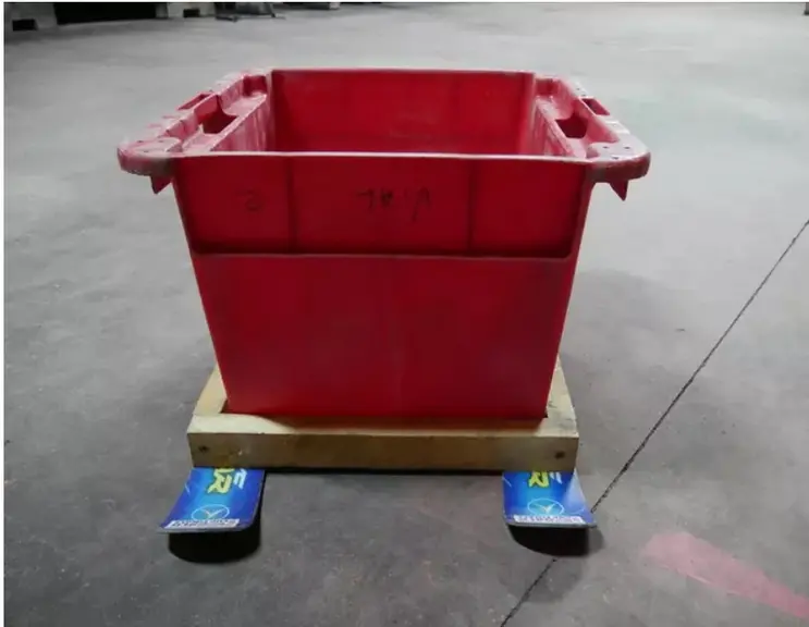 La Bennaski permet de tirer ses bennes à vendange au lieu de les porter. 