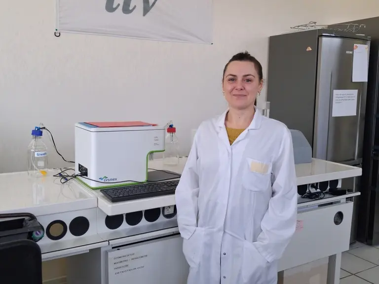 <em class="placeholder">Angélique Mateo, ingénieure microbiologie-œnologie à l’IFV Beaune</em>