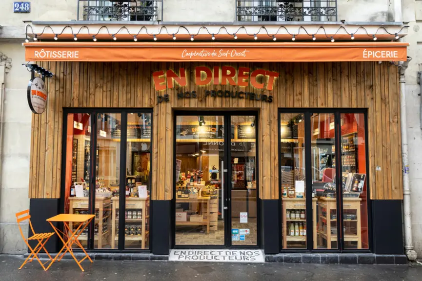 La boutique Maïsadour  " En direct de nos producteurs" de Paris exporte les codes du Sud-Ouest. © Maïsadour