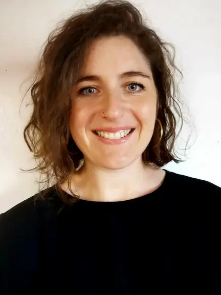 Marion Pertusa, de l'Itavi. « L’accompagnement technique, l’apport de références et les échanges entre éleveurs sont essentiels sont essentiels pour atteindre l’objectif de 100 % des parcours aménagés en 2025. »
