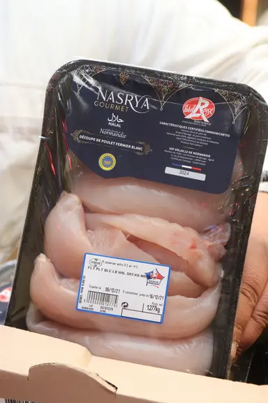 La marque Nasrya Gourmet d'Avigros est destinée aux consommateurs de produits halal plus qualitatifs.