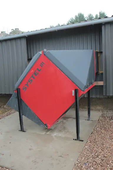 Le PRC 180 Rouge de Systel a été un des modèles les plus vendus