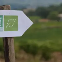 Panneau avec logo bio