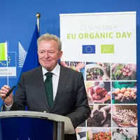 L'ancien commissaire à l’Agriculture Janusz Wojciechowski lors d'un discours pour la journée européenne du bio.