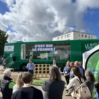 Bus de promotion de l’Agence Bio le 5 septembre à la Foire de Châlons.
