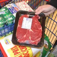 En moyenne, les ménages français réalisent 30,5 actes d'achat de viande dans l'année.