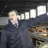 Parma France, société d’export de bétail maigre vers l’Italie, regroupe quatre filiales : Parma Turc Corneloup Philibert, dans la zone Charolaise ; Pa