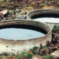 L'analyse doit porter a minima sur la bactériologie, le pH et les nitrates.