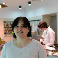 Tatia Arabidze. « Dans notre élevage, on attend la quatrième génération de veaux. Nous allons aussi ouvrir une école pour former des jeunes à l’élevag