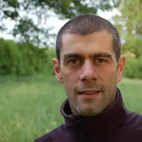 Le sursemis sur prairie naturelle est une technique exigeante