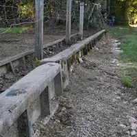 Des auges en bord de parcelles pour faciliter le travail