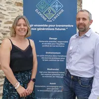 Corinne Ruflin, chargée de communication partenariat et mécénat, et Sébastien Valteau, éleveur et président du fonds Elevons pour l’avenir.
