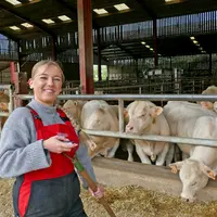 élève femme formation bovins viande