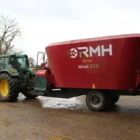 mélangeuse alimentation troupeau bovins viande