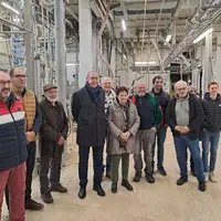 Samuel Bionda, directeur de l'abattoir, Alexandre Lorré, président de la SCIC Viandes du Nivernais ainsi que des administ