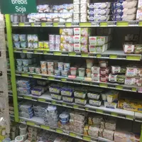 Le marché de l’ultrafrais caprin croit vite alors que le rayon est à la peine depuis cinq ans. © D. Hardy
