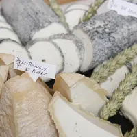 Les fromages de chèvres ne sont heureusement pas concernés par les sanctions américaines liées au litige aéronautique.  © D. Hardy
