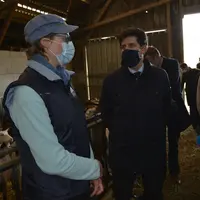 Pour la famille Buisson, la visite du ministre est une « récompense, qui souligne un travail de longue haleine ». © L. Geffroy