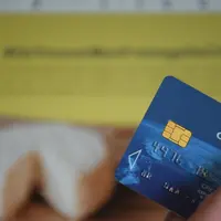 Le paiement par carte bancaire reste le moyen de paiement le plus utilisé. © D. Hardy